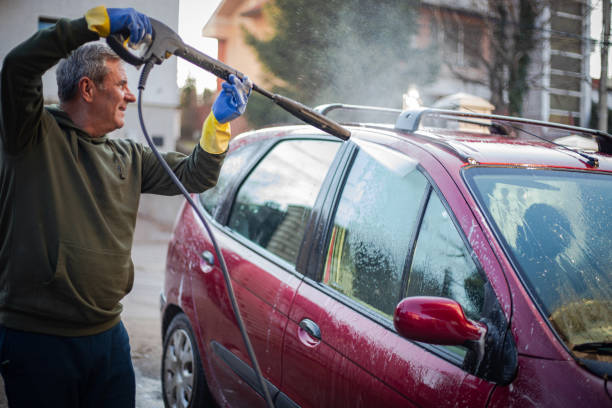 Pressure Washing Services for Businesses in Howland Center, OH
